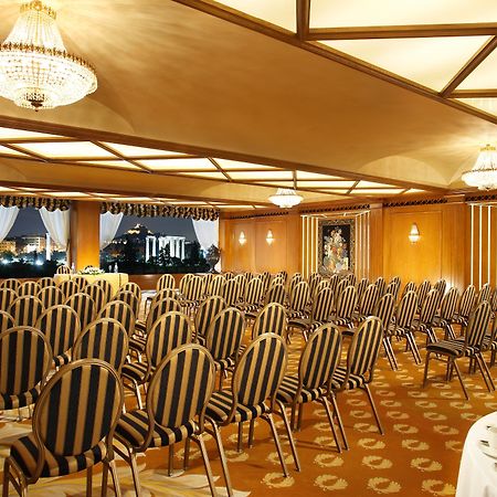Royal Olympic Hotel Афіни Бізнес фото The ballroom