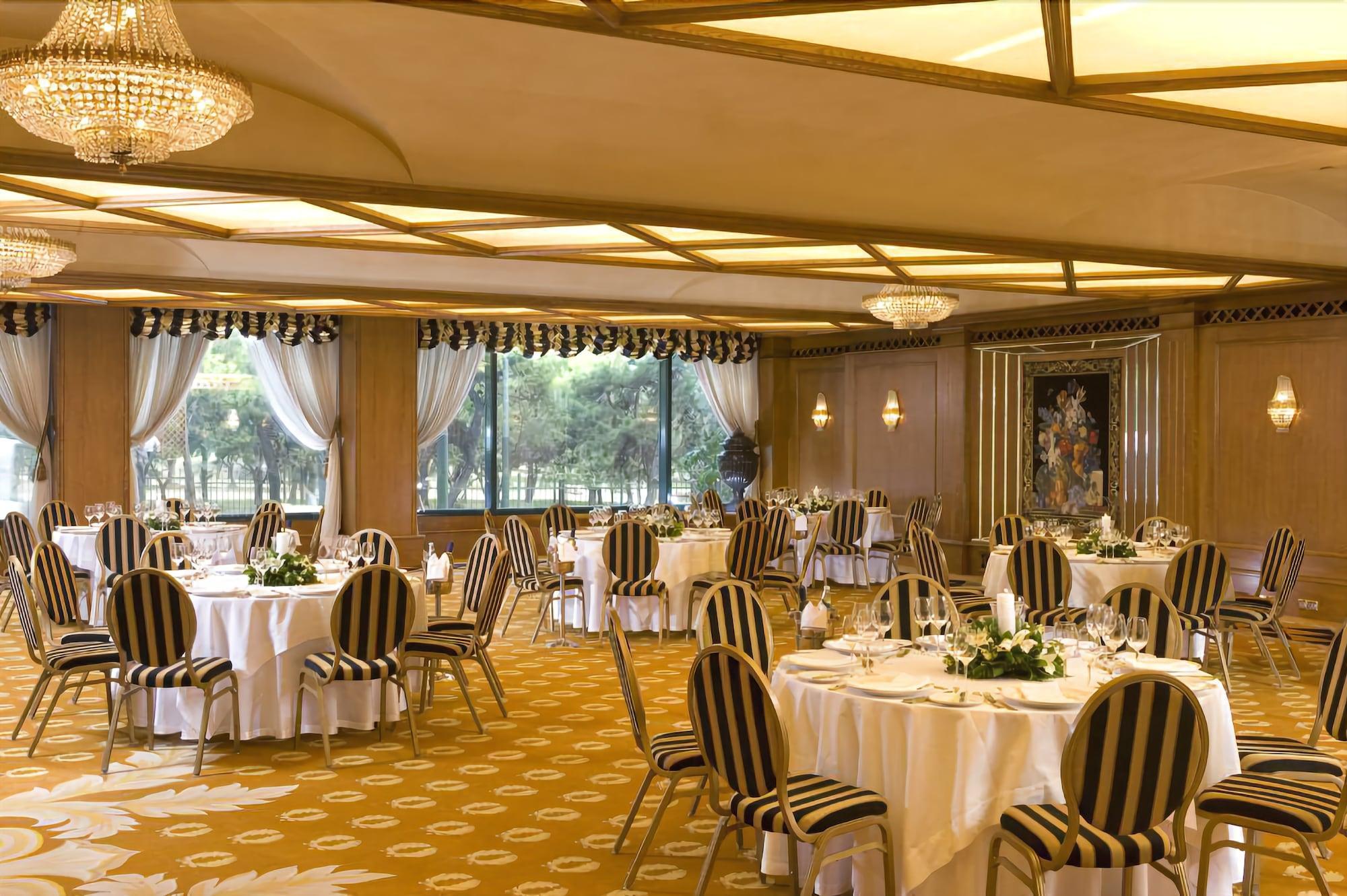 Royal Olympic Hotel Афіни Екстер'єр фото The ballroom