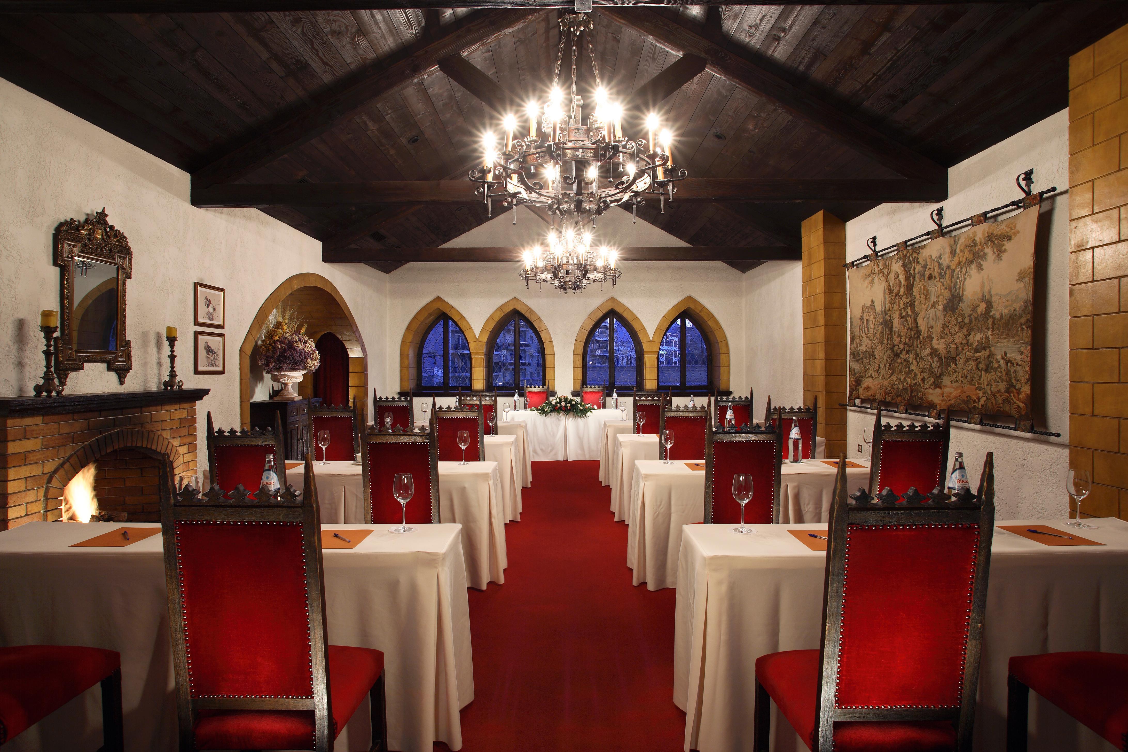 Royal Olympic Hotel Афіни Екстер'єр фото Wine tasting room